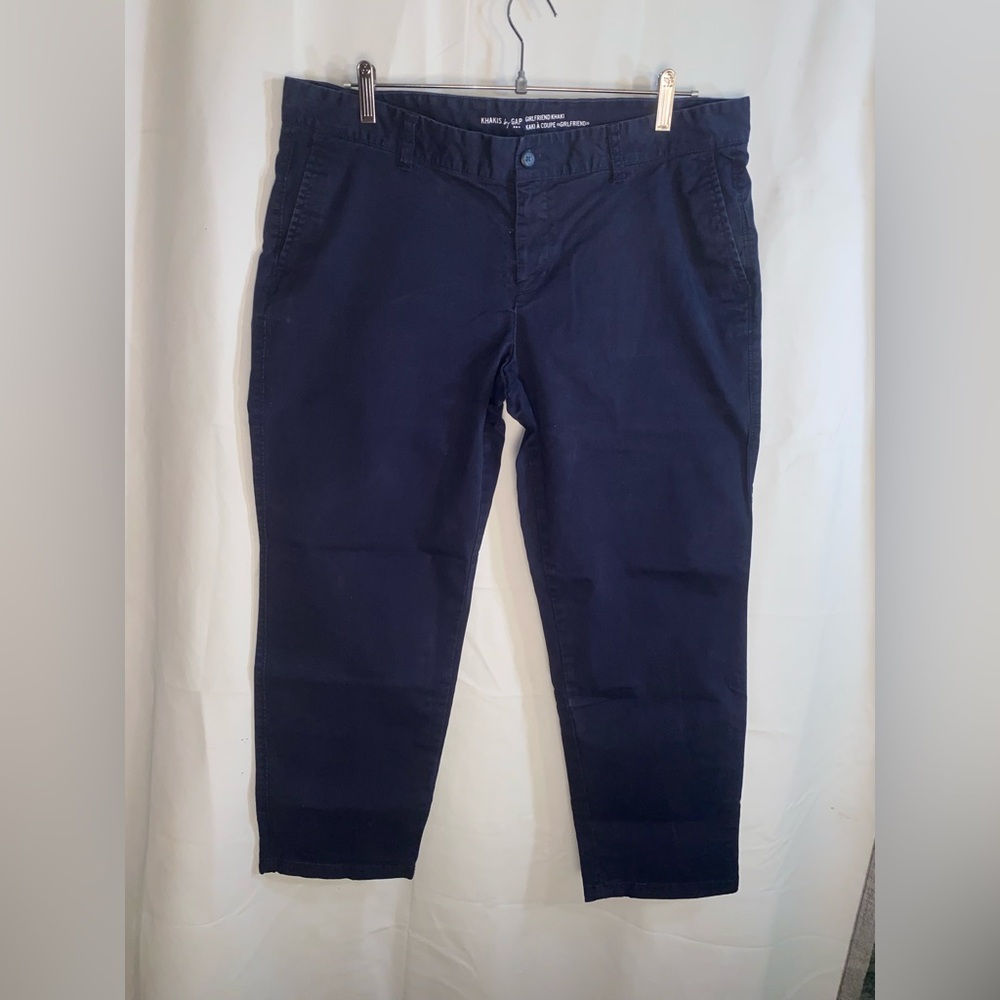 14 Regular Navy blue Gap chinos, Girlfriend Chinos  #chinos